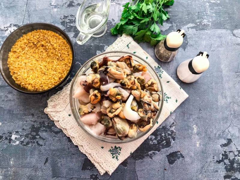 Ароматный булгур с морепродуктами в собственном соку – пошаговый рецепт приготовления с фото