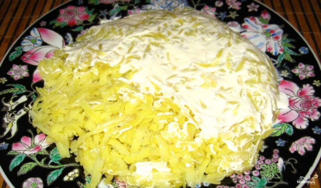 Салат из лисьей шубы с селедкой и 10 рецептов салата из лисьей шубы на праздничный стол
