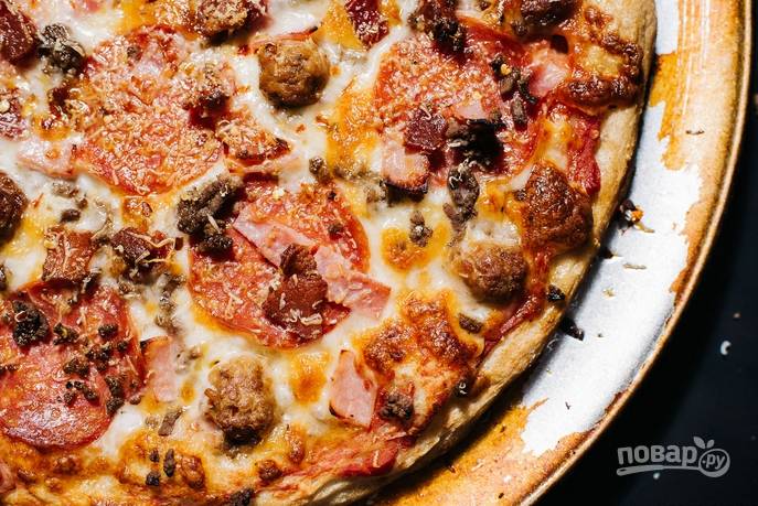 Пицца с фаршем и колбасой — рецепт с фото пошагово
