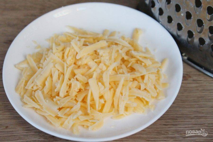 Запеченный хек с сыром в духовке - простой рецепт