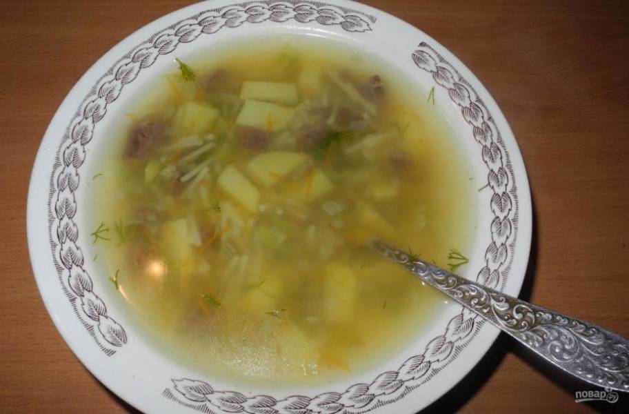 Суп с говядиной и рисовой вермишелью