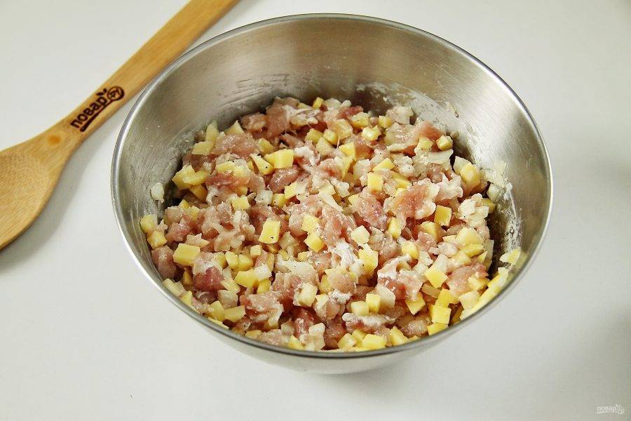 Хуплу (пирог со свининой и картофелем) - кулинарный рецепт. Миллион Меню