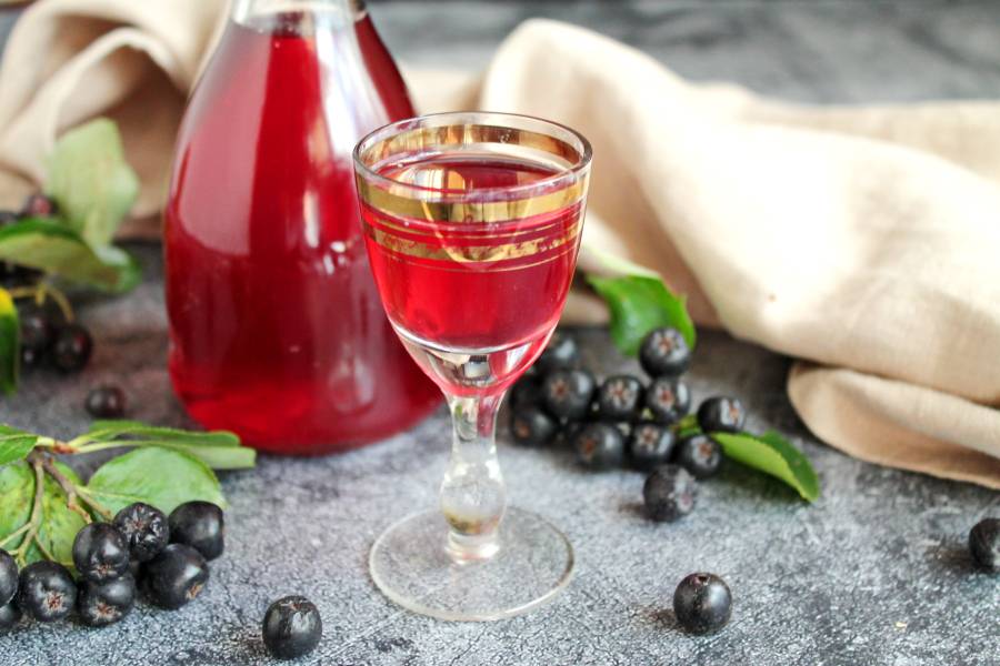 Рецепт Вина из черноплодной рябины с Фото Пошагово или Как Вкусно Приготовить Напитки