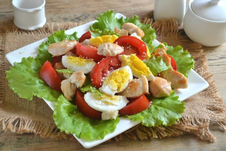 Салат цезарь с курицей и сухариками: пошаговый рецепт для приготовления дома