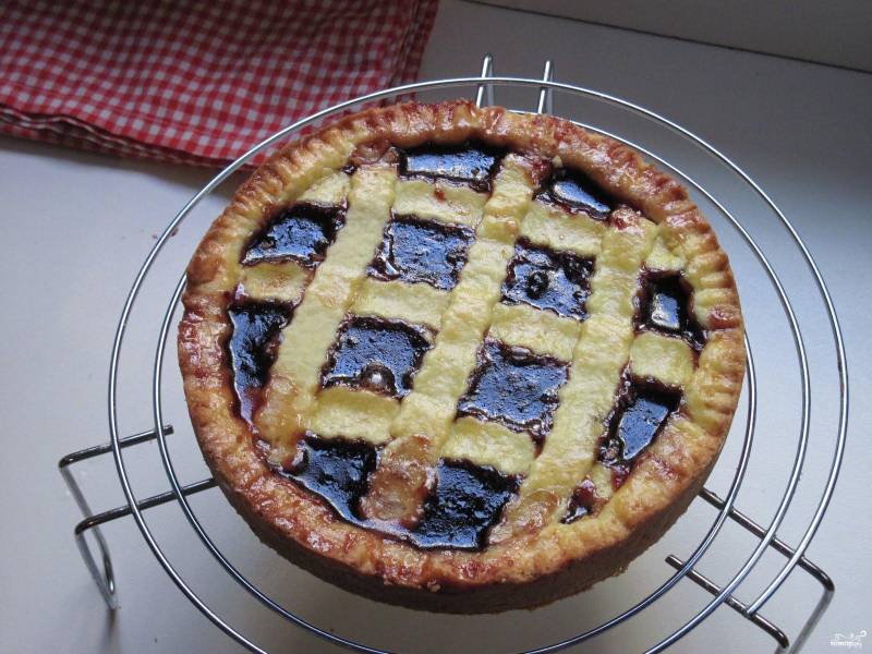 Пирожки с вишневым вареньем в духовке — рецепт с фото пошагово