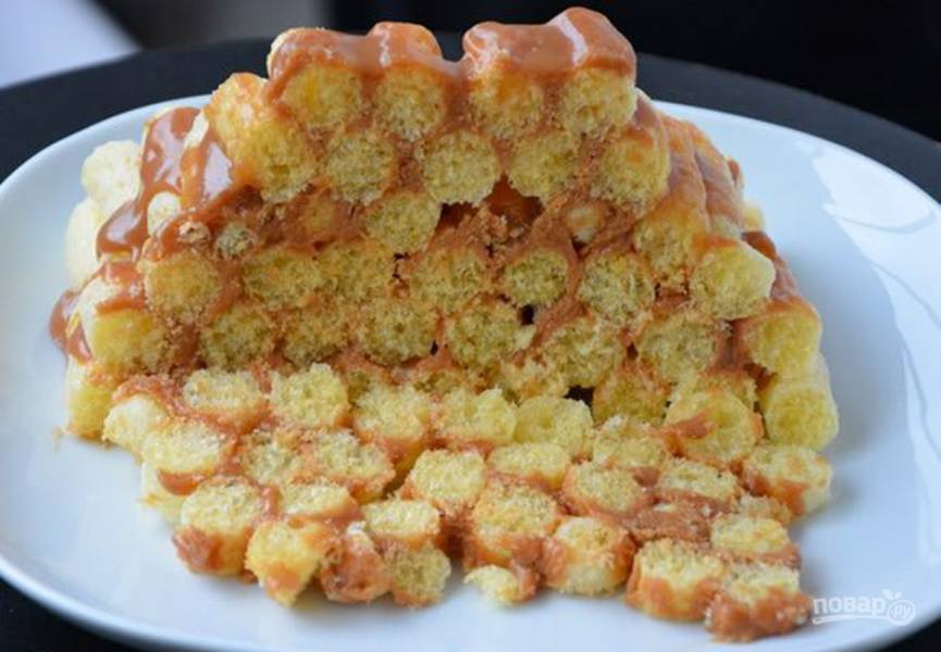 Ингредиенты для «Десерт из кукурузных палочек и ирисок»: