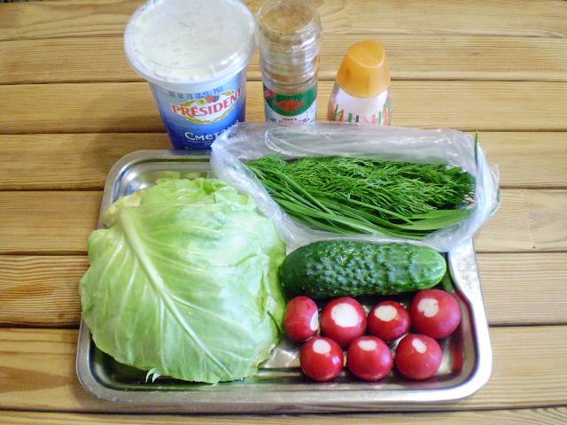 1. Приготовим продукты для "Весеннего" салата.