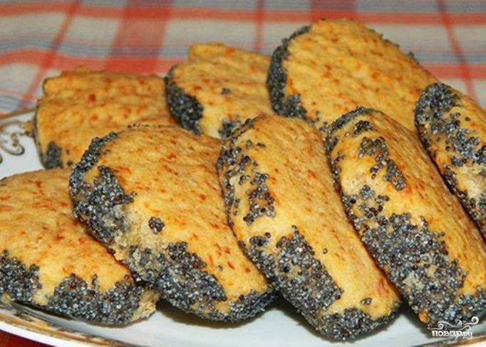 Печенье с сыром и сметаной – кулинарный рецепт