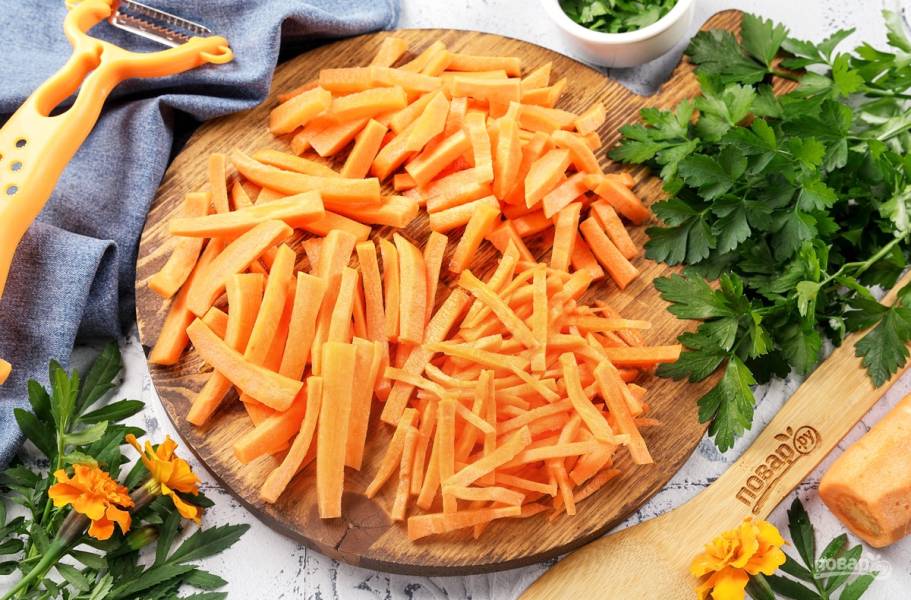 Как нарезать морковь соломкой без специальной терки