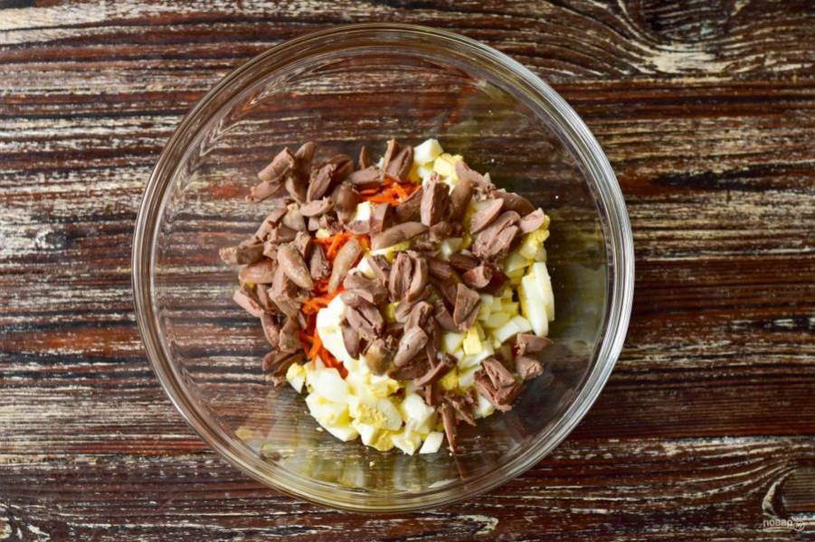 Салат из свиного сердца с морковью по-корейски и сыром