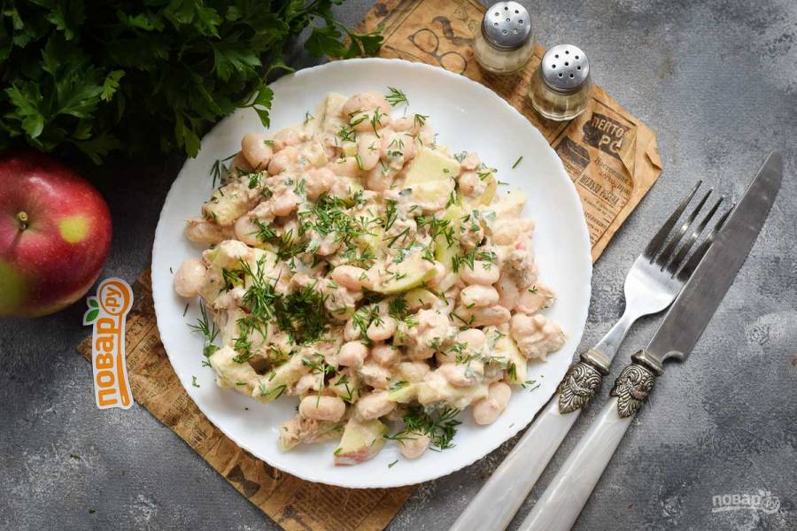 Быстрый рецепт питательного итальянского салата – нужен консервированный тунец