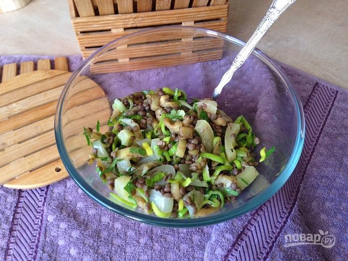 Салат из баклажанов и чечевицы: рецепт приготовления и питательные свойства