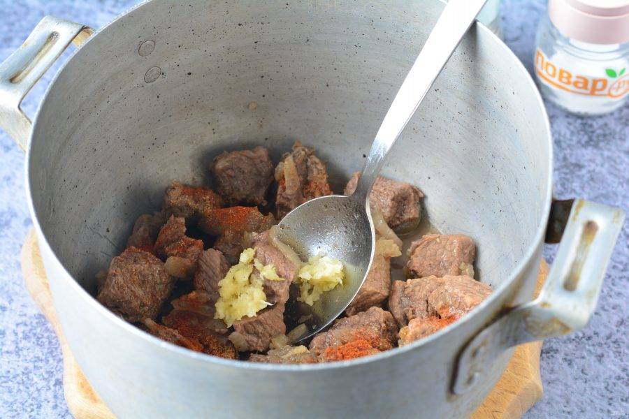 Каурма лагман - жаренная лапша с мясом