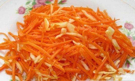 Салат из свежей капусты и моркови: рецепт как в столовой