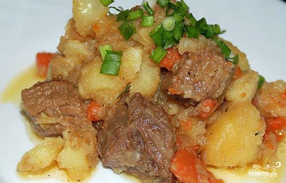 Рецепт: Жаркое из свинины с картофелем в мультиварке - Жаркое в мультиварке PHILIPS