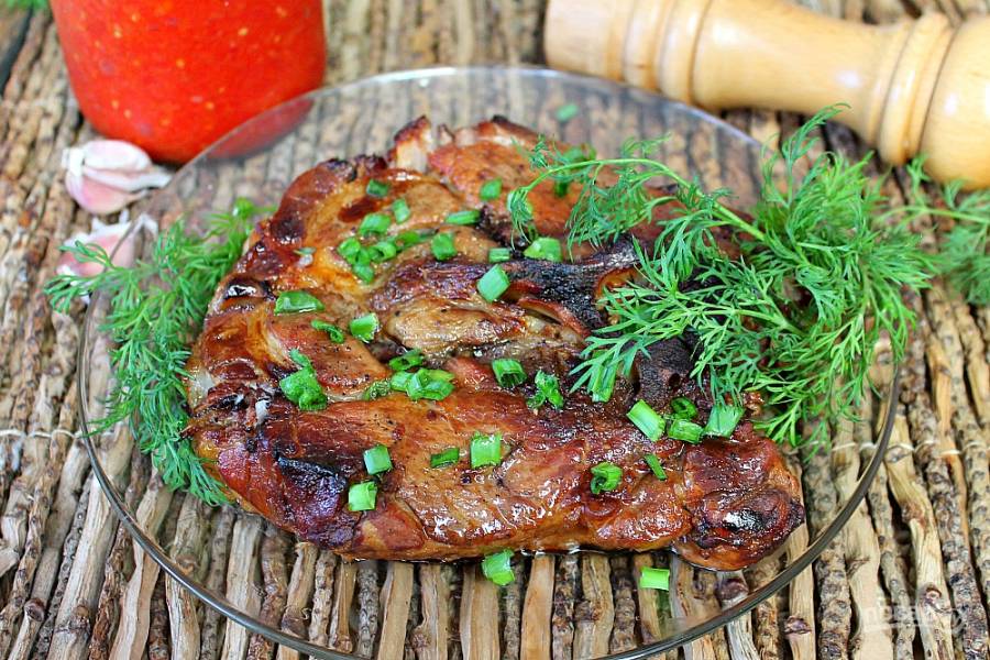 Шницель из свинины в духовке: рецепт сочного ароматного мяса