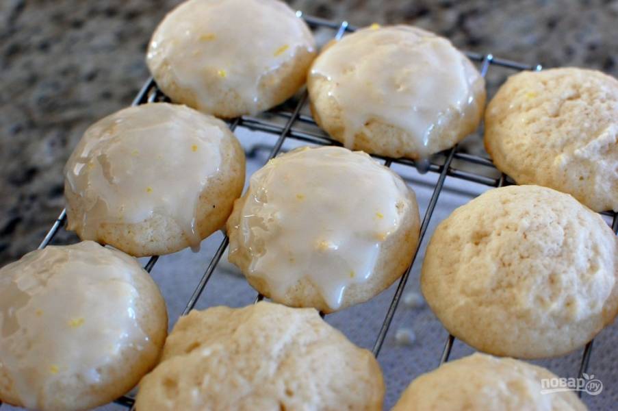 Рецепт: Печенье Гусиные лапки - из сыра Рикотта и с кунжутом.