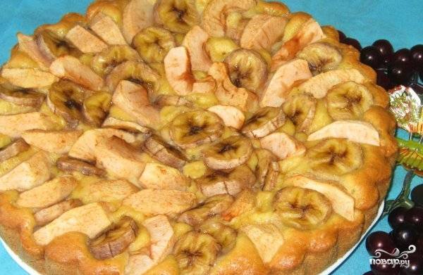 Яблочно-банановый пирог