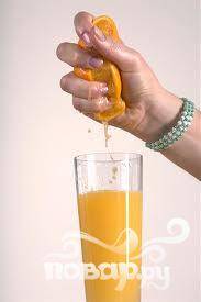 2.	Лучше всего использовать свежевыжатый апельсиновый сок с мякотью – так вы получите максимальную пользу от этого витаминного напитка.