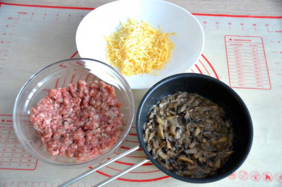Как приготовить Чебуреки в духовке рецепт пошагово