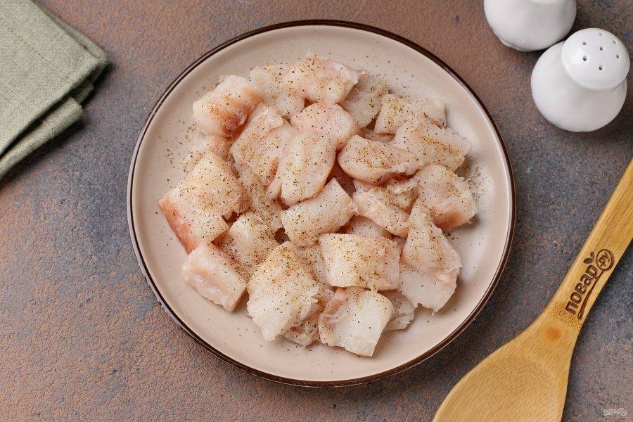 Ингредиенты для рыбного пирога с минтаем и жареной картошкой