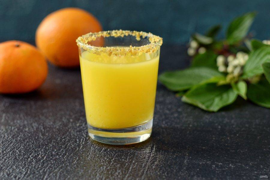 Напиток из апельсиновых корок готов, приятного аппетита! 