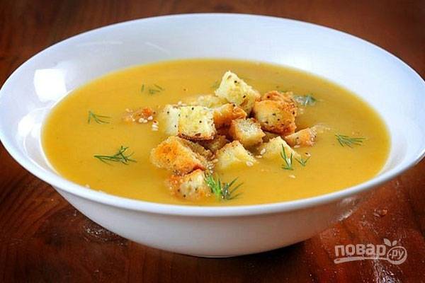 9.	Готовый суп подаю горячим с сухариками и свежей зеленью, приятного аппетита!