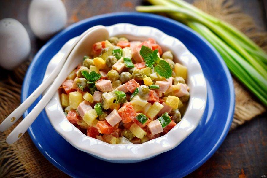 Сколько минут готовятся овощи на оливье и салат оливье с мясом — 7 рецептов приготовления