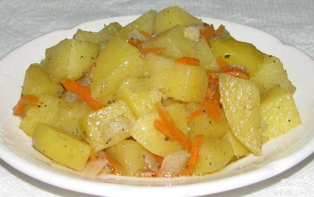 Тушеный картофель с морковью и луком — просто и вкусно. Пошаговый рецепт с фото — Ботаничка