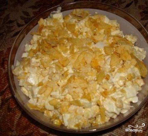 Салат с крабовыми палочками и чипсами - рецепт с фотографиями - Patee. Рецепты