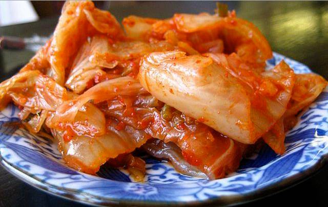 4. Маринуем при комнатной температуре день. Затем охлаждаем и подаем!