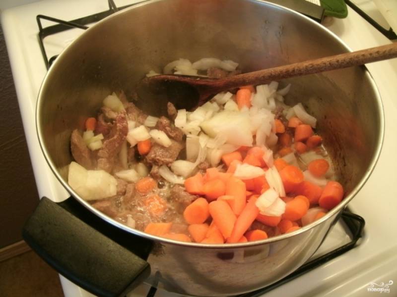 Как приготовить Суп из конины с картошкой и горошком рецепт пошагово