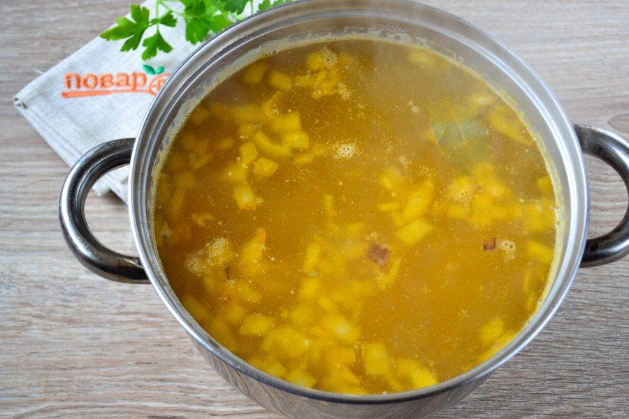 Суп с клецками - самые вкусные 4 рецепта