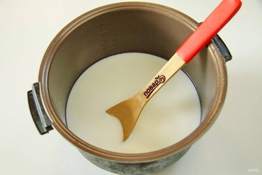 Молочная рисовая каша в мультиварке, приготовленная на отложенном старте