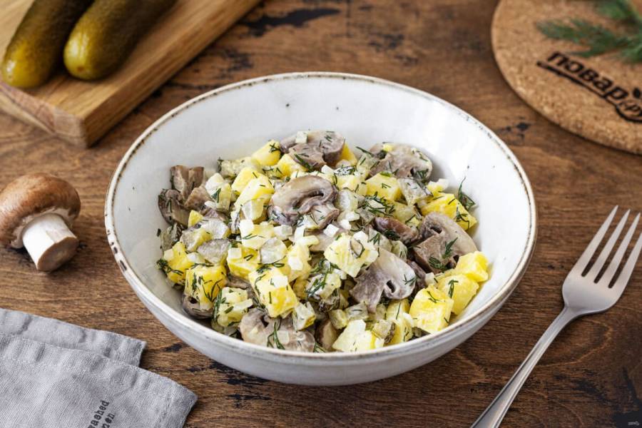 Постный салат с грибами