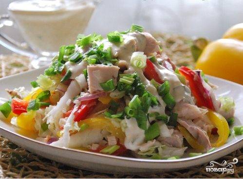 Как приготовить салат из курицы и огурцов