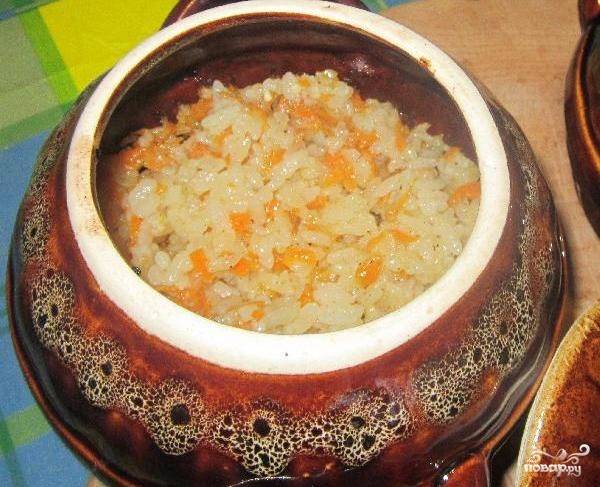 Рис в горшочке в духовке