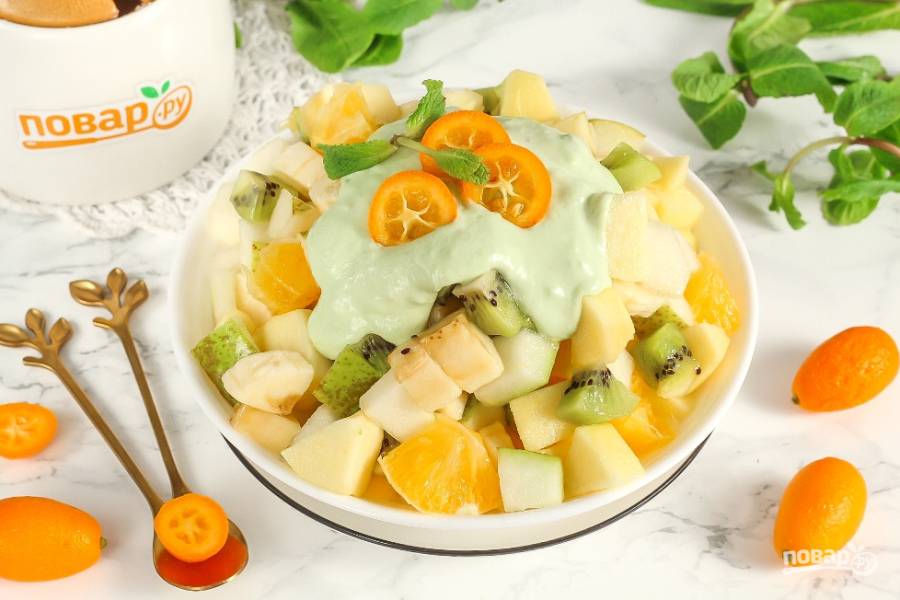 Рецепт фруктового салата с йогуртом