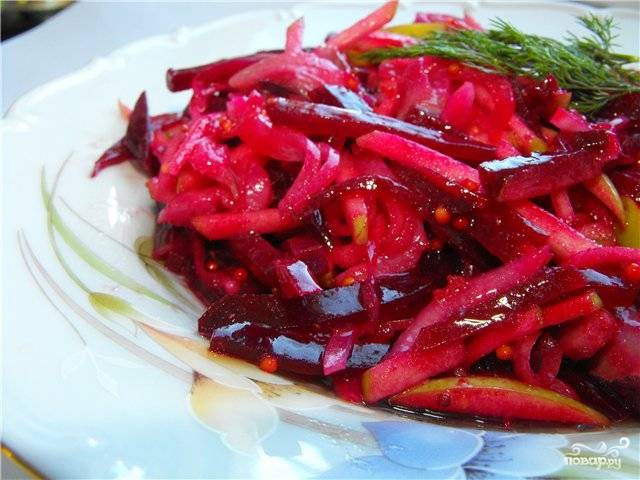 Салат из капусты и свёклы
