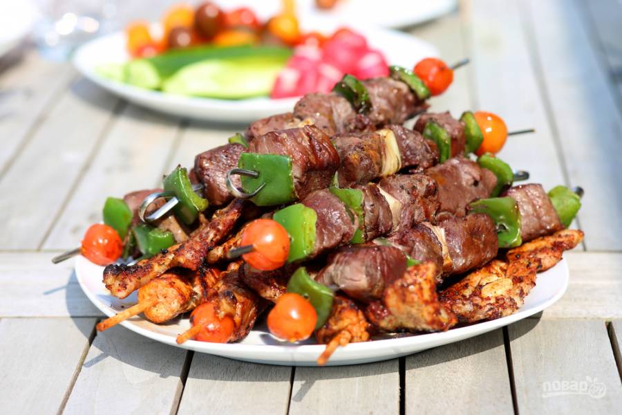 Как не испортить мясо и пикник