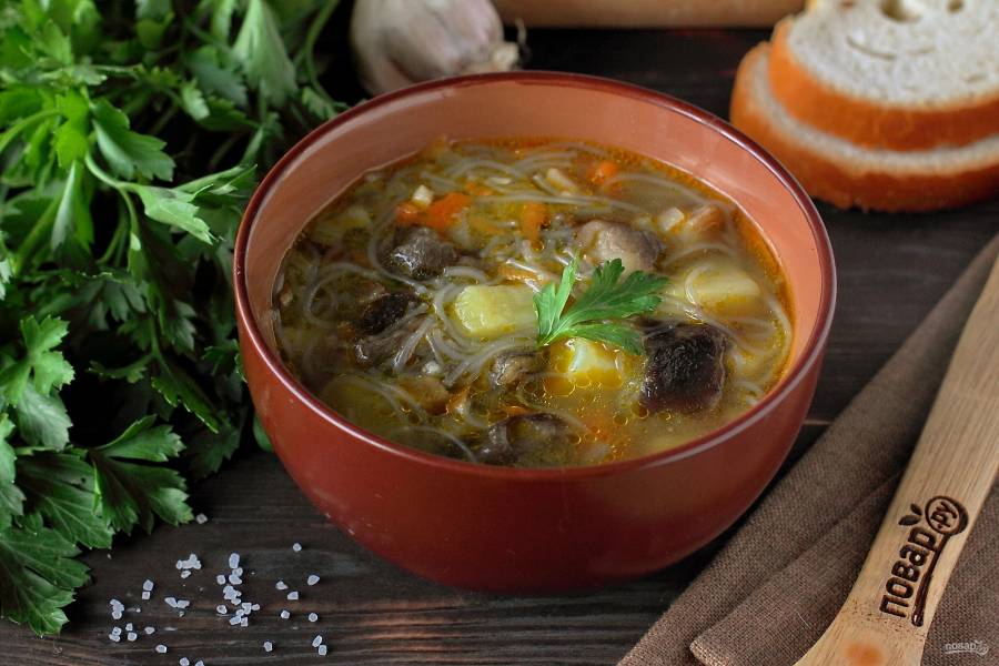 Рецепт: Куриный суп с фунчозой - Лёгкий и полезный.