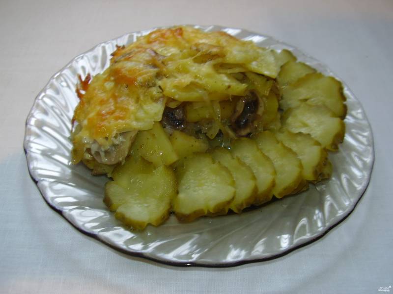 картошка с грибами в духовке с майонезом и сыром в духовке рецепт с фото | Дзен