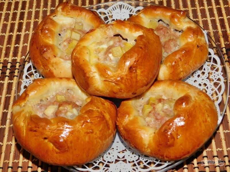 Татарский пирог балиш с говядиной и тыквой