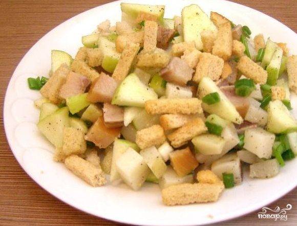 Салат из копченой сельди с яблоком и горошком - пошаговый рецепт с фото на Вкусномир