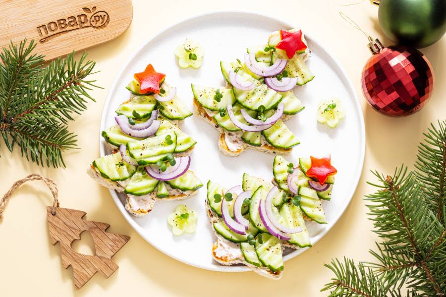 Тосты "Елочки"