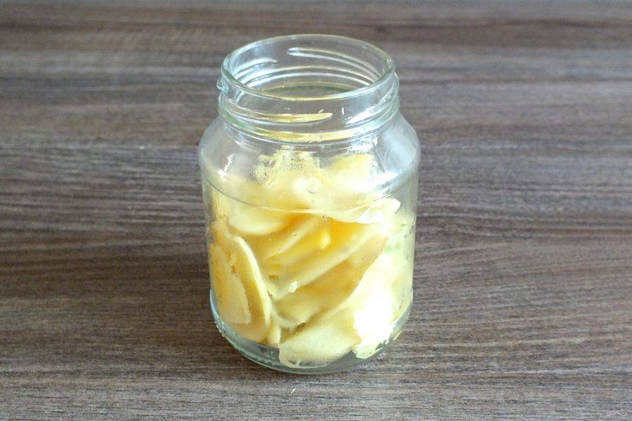 Закуска: салат зимний из яблок и капусты