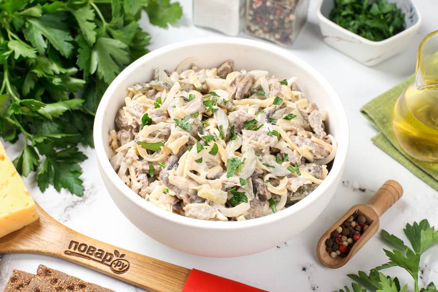 Салат с говядиной и грибами, пошаговый рецепт на ккал, фото, ингредиенты - LapSha (Мария)