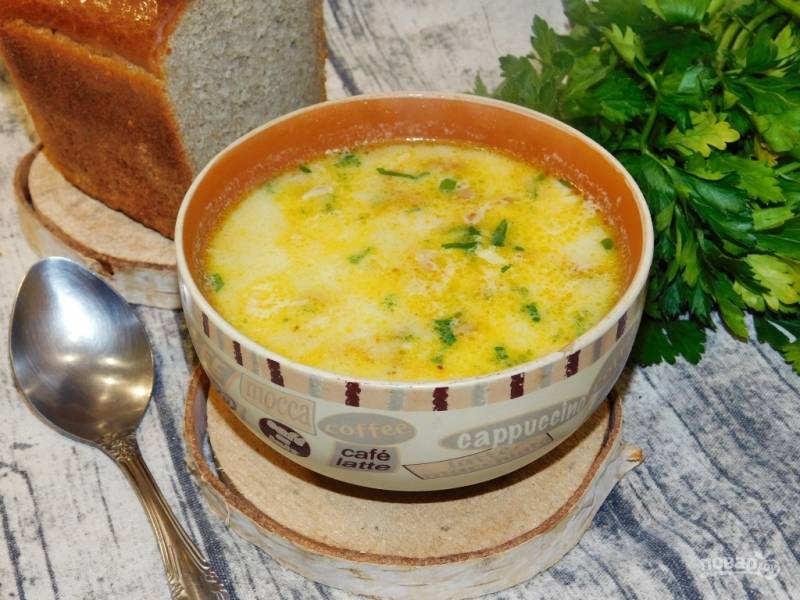 Суп с плавленым сыром и вермишелью