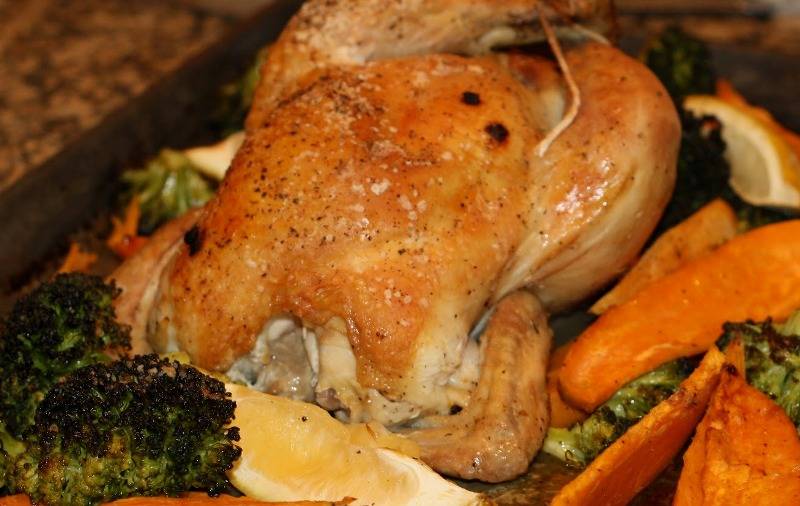 Курица с начинкой в духовке: готовлю каждый Новый год