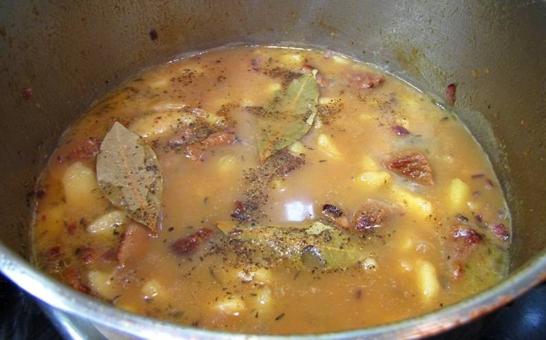 Соус с овощами и кусочками баранины в мультиварке – пошаговый рецепт приготовления с фото